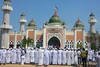 Over 10,000 Muslims from Pattani, Yala and Narathiwat came to Pattani Grand Mosque prayed on June 18th for a peaceful Ramadan. [Bas Pattani/Khabar]